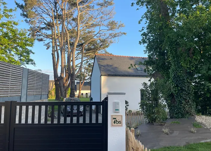 Ty Glazu Doelan espace 60m2, Port& criques à pied, 2 chambres privées au 1er étage, SDB, WC séparé